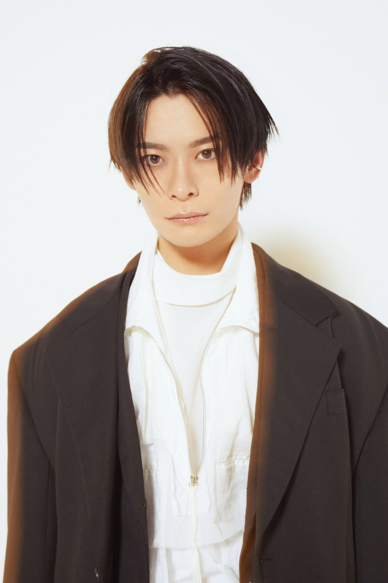 ◇NYLON JAPAN◆
NYLON JAPAN 3月号 @nylonjapan
「CULTURE STUDIO」連載に
LET ME KNOWが登場。

Model : LET ME KNOW
Photography : Naoto Kawatate
Styling : Dayoshi
Hair : Saiko Hayashi
Makeup : Kenya Tadatomo (LINX)
Edit : Sara Omori

#nylon
#nylonjapan
#letmeknowjp