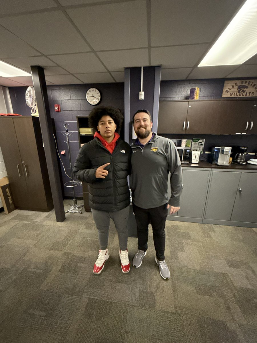 Appreciate <a href="/CoachNThompson/">Nate Thompson</a> for coming down and having a conversation with me. Can't wait to get down there and compete at the camps! 
<a href="/UNIFootball/">UNI Football</a> <a href="/JJPaul53/">Jed Paulsen</a>