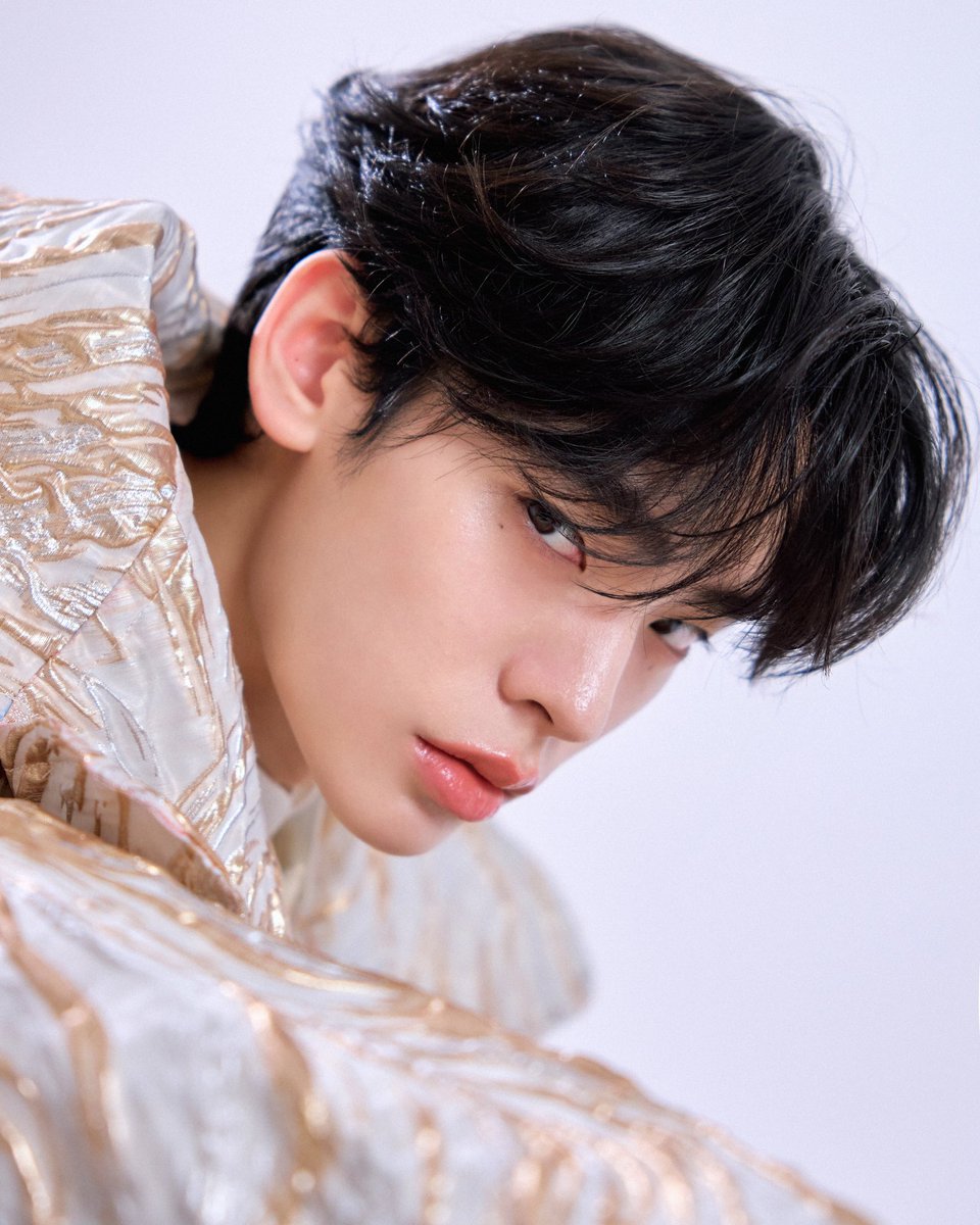 ก็หมวยนิเคะ                          ก็เมะนิครับ