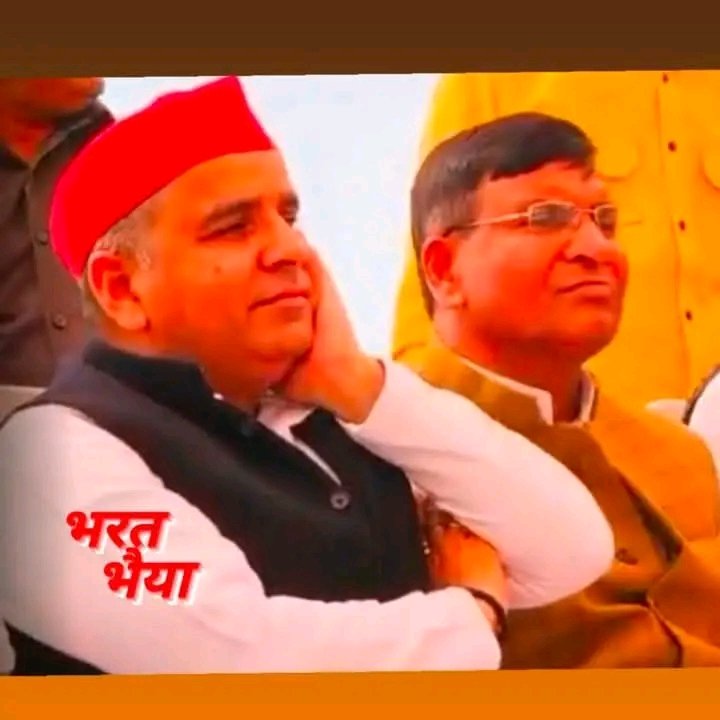 DevrajY29742950's tweet image. अयोध्या मंडल में समाजवादी पार्टी को मजबूत बनाने व आम जनता के हित में माननीय श्री आनंदसेन यादव जी को राज्य सभा भेजा जाए और श्री अंकुर सेन को विधान सभा का टिकट दिया जाए । 
बाबूजी मित्रसेन यादव अमर रहे।
गांव गरीब के सम्मान में,आनंदसेन यादव मैदान में।।
@samajwadiparty @yadavakhilesh