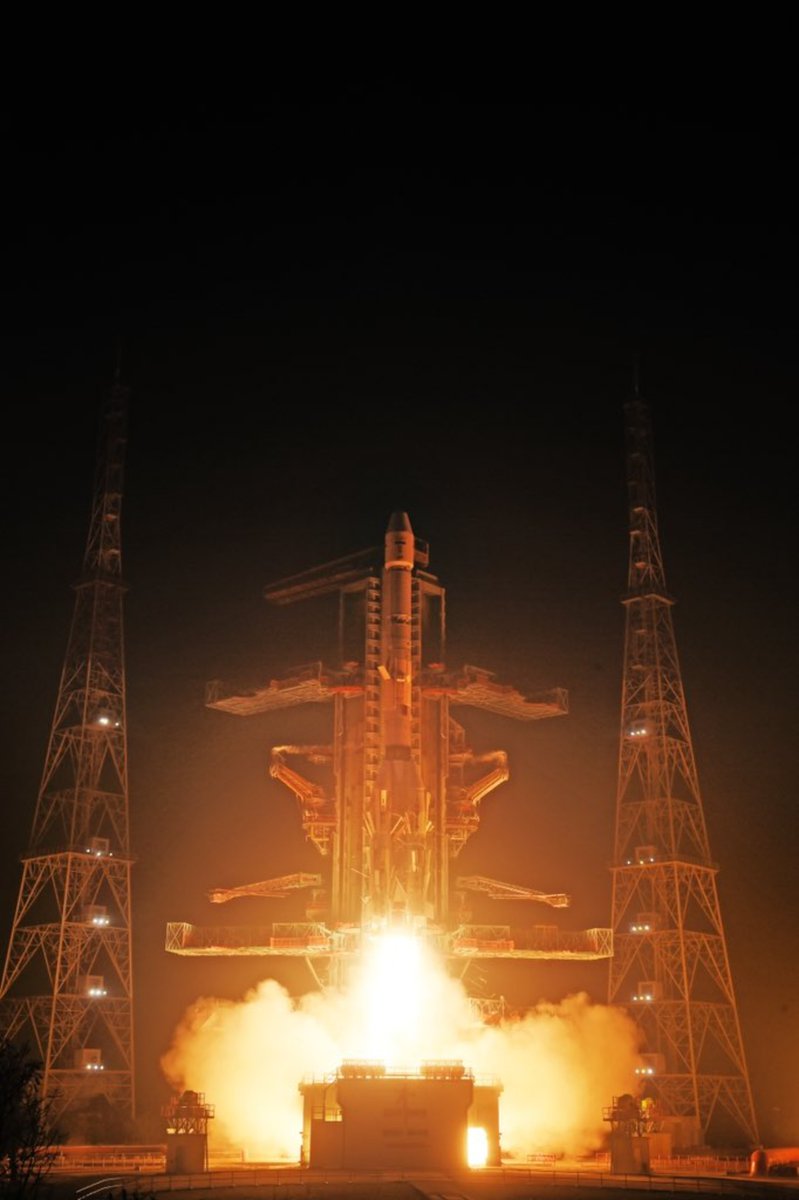 DDNational's tweet photo. Witness the breathtaking visuals from the GSLV-F15/NVS-02 launch and celebrate this remarkable achievement.
@isro @MIB_India @IndiaDST #GSLVF15 #NVS02 #ISRO #SpaceMission #IsroInSpace #Sriharikota #SpaceExploration #IndiaInSpace #SatelliteLaunch #IndianSpaceMission #InnovationInSpace #DDNational