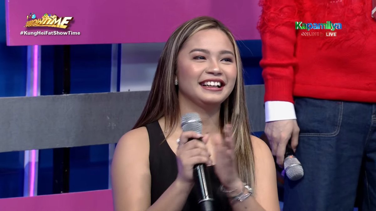 DRPSPHCA's tweet photo. #PBBGen11 #KungHeiFatShowTime: IT'S OFFICIAL! Ang hinula ni KoletteMadelo na ang number three ay si #JarrenGarcia, ay TAMA!

KOLETTE ITS SHOWTIME
#JarLette https://t.co/v8br5GUmEl