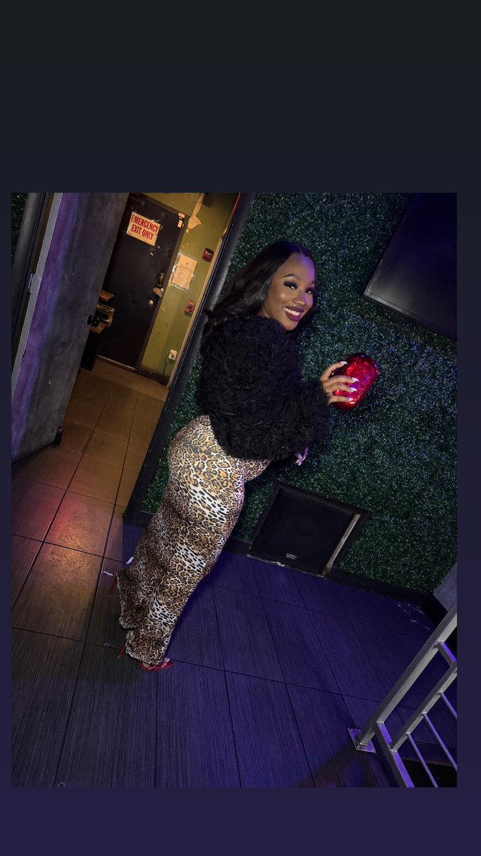 Ladyysidd's tweet photo. This is 30 🐆😂♒️ https://t.co/sWFiHUGtyf
