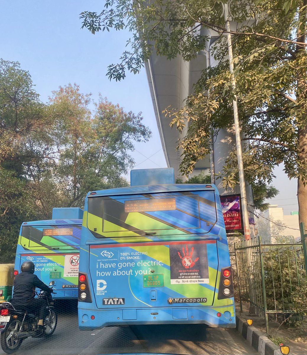 mona_arya's tweet photo. @dtptraffic 3 DTC electric buses &amp; a cluster bus were racing , driving dangerously &amp; not allowing others to pass on Lala Lajpat Rai Road from Nehru Place to Moolchand at 8.45-9 am . Daily phenomenon. Pls take note https://t.co/p464NszSU8