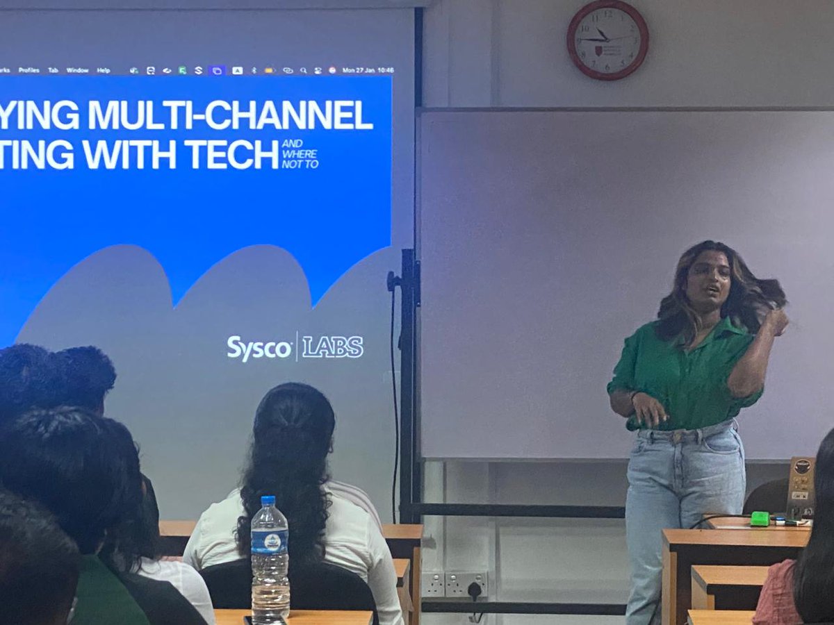 iitsrilanka's tweet photo. Pabasari Jayasundera, Team Lead - Marketing at #SyscoLabs conducted a guest lecture on Multi Channel Retailing in the Digital Age to BA #BusinessManagement students at IIT Business School. https://t.co/1rfMekchWd