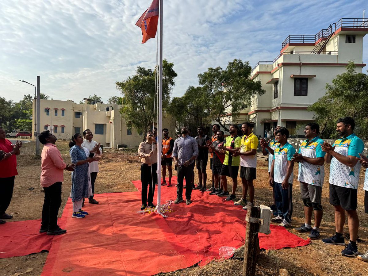 GMSRailway's tweet image. Intra-Divisional Volleyball Tournament Kicks Off in Nagercoil!

Staff showcase teamwork, fitness &amp;amp; sportsmanship as #TVCSR continues its legacy of sporting excellence with events like badminton and cricket tournaments.

@TVC138 

#SouthernRailway