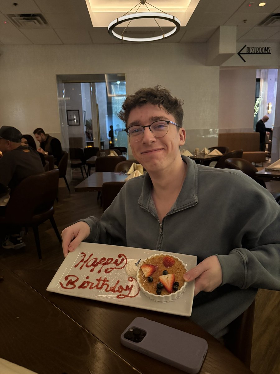 gMd 🇨🇦 tweet media