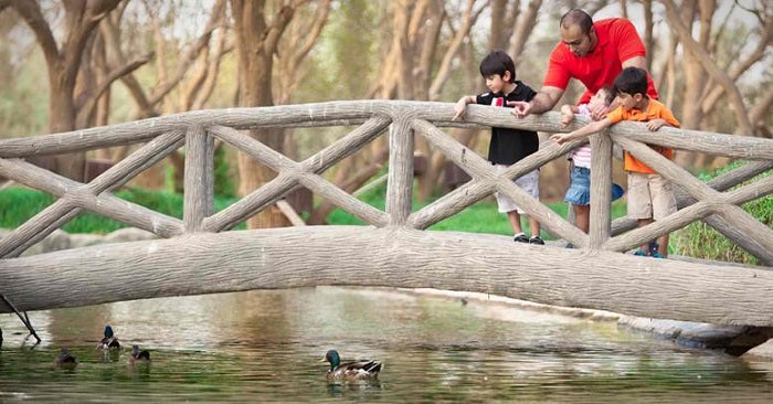 من #مملكة_البحرين نقول صبحكم الله با الخير والمسرات . . . 

اللهم  ارزقنا 
أجمـل مما تمنينا 
وأكثــر مما توقعنا  
وأفضل مما دعونا ..💚