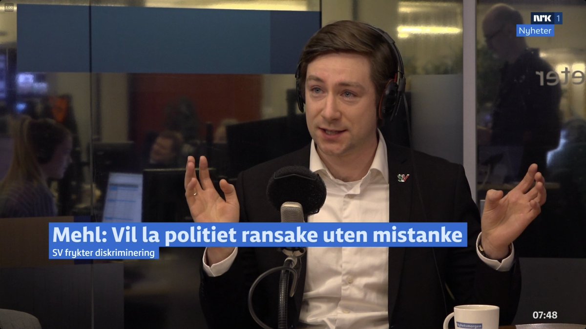 AUnneland's tweet photo. For å finne noen kniver er justisministeren villig til å dolke rettsstaten i ryggen. Det er ikke folk på Oslo vest eller distriktene som kommer til å føle det på kroppen. Politiet ønsker ikke dette, juristene roper varsko og forskere sier det gjør mer skade en nytte. https://t.co/569GdrMjoS