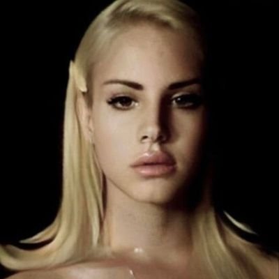 brokenfaggxt's tweet photo. the icon                      ///     the user https://t.co/rjNbbn56YF
