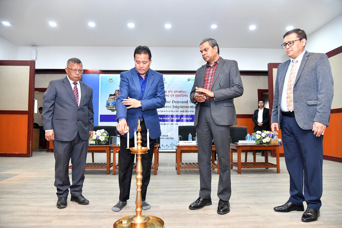 mspdcl_manipur's tweet photo. ✅ Successful Launch of Demand Side Management Measures!⚡🌱
MSPDCL & Greentree Global, under @beeindiadigital’s Capacity Building of DISCOMs program, successfully hosted the launch event on 28th Jan 2025 at Hotel Imphal.
#MSPDCL #DemandSideManagement #EnergyEfficiency https://t.co/Xn5aahUfDR