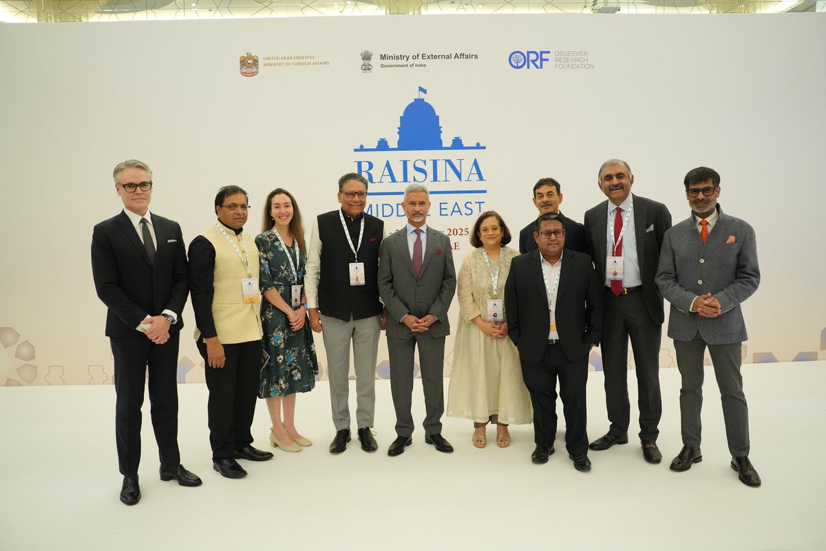 A pleasure meeting Raisina US-India AI Fellows and members of Raisina India-US Taskforce on Responsible AI, in Abu Dhabi this morning.

#RaisinaMiddleEast
