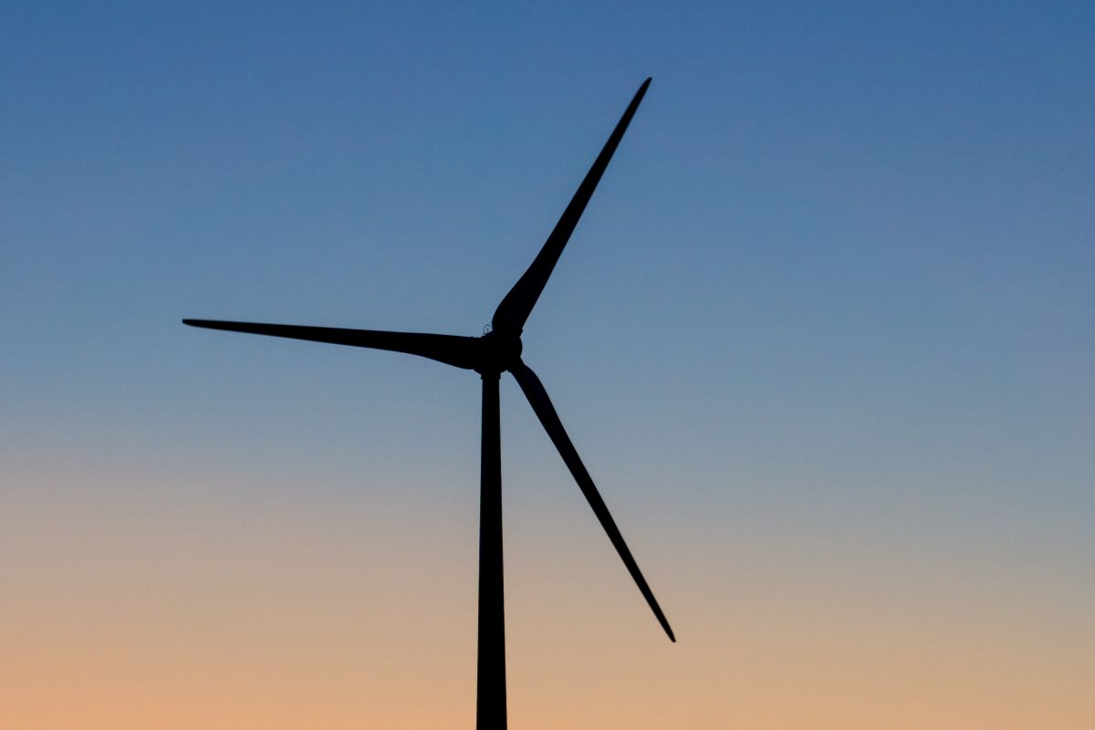 🗣 "21 de novembre: el dia en què l'eòlica va marcar el seu rècord històric de generació a Espanya."

Més informació aquí 👇 energetica21.com/noticia/21-de-…