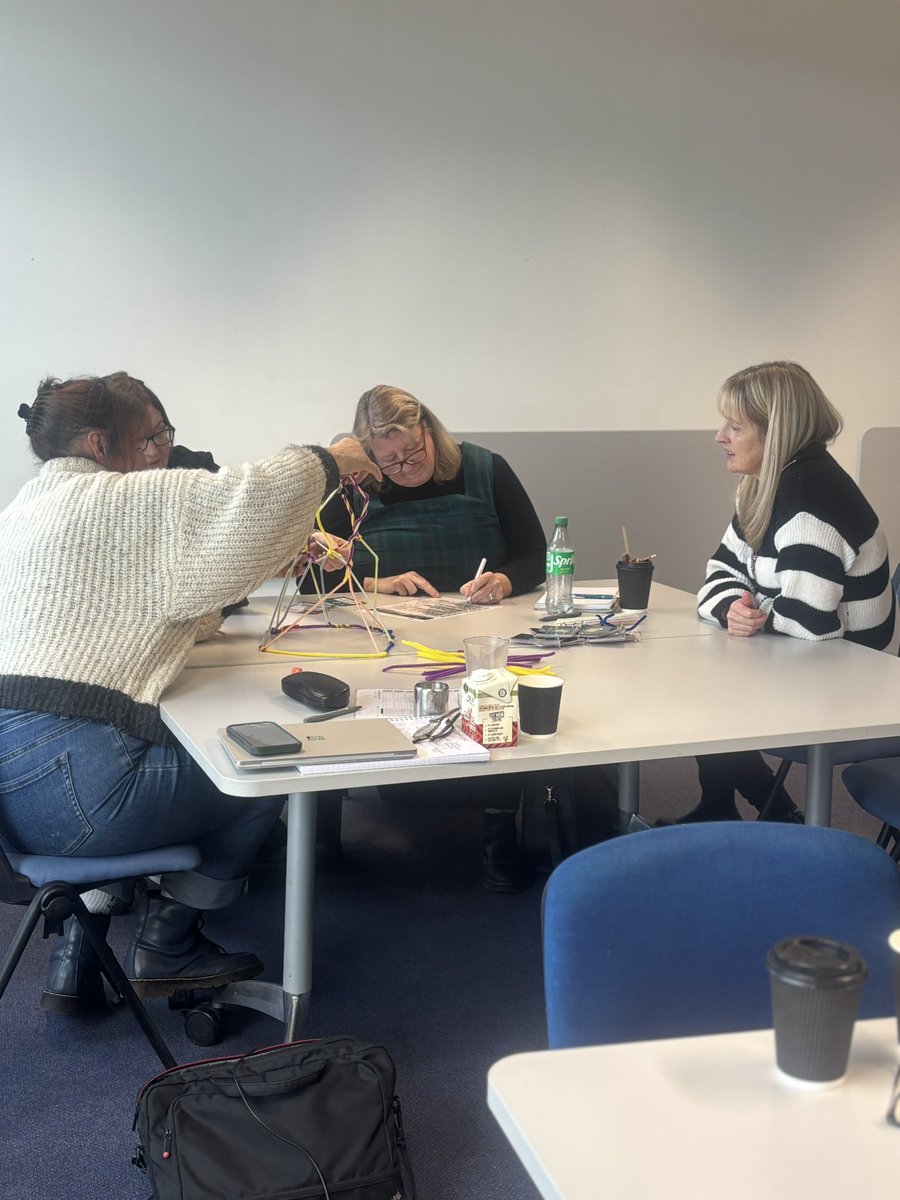 Rebeccacalvert6's tweet photo. 1/What an amazing week, and huge thanks to the commitment of all professionals attending Train the Trainer sessions of the Brain Architecture Game and showing enthusiasm in wanting to become trainers and (cont ) @CECDBlackpool @BlackpoolHosp @BlackpoolPolice @BpoolCouncil https://t.co/rNaOXnuR5H