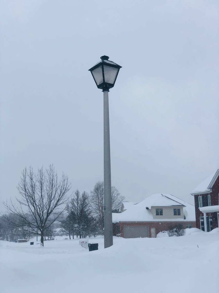 kdsyracuse's tweet image. Is your #lightpost buried in snow, leaving you in the dark? ❄️💡
Call us today and we’ll clear the #snow so the light can shine bright again! 🌨️✨

#kdlandscapingsyracuse #snowremoval #snowremovalservices #SnowRemovalExperts #newyork