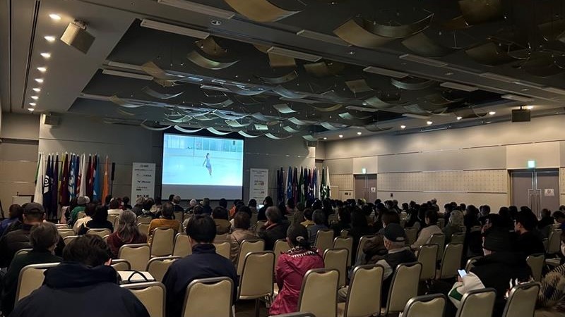 JSPO_official's tweet image. ／
第79回国民スポーツ大会冬季大会スケート競技会
#スケート #フィギュアスケート  ⛸️
＼
フィギュアスケート成年女子がスタート！
全日本フィギュア選手権4連覇の坂本花織選手がSP首位発進！
明日のフリースケーティング（FS）は、午前8時30分から開始します！
ぜひ国スポチャンネルをご覧ください！…