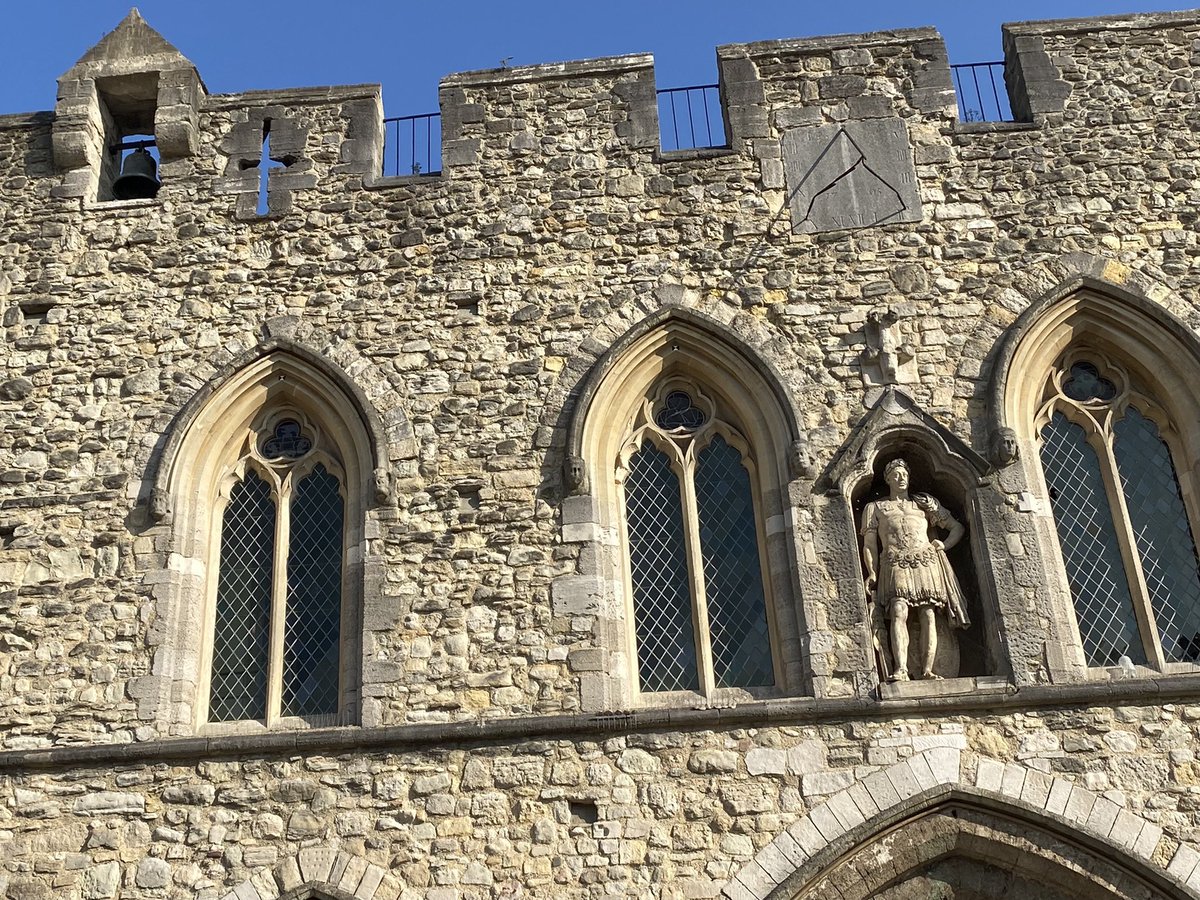 King George III died #OnThisDay in 1820. This statue of George (dressed as a Roman emperor) was given to the town by the Marquess of Lansdowne in 1809. It has stood above the Bargate’s main archway ever since.