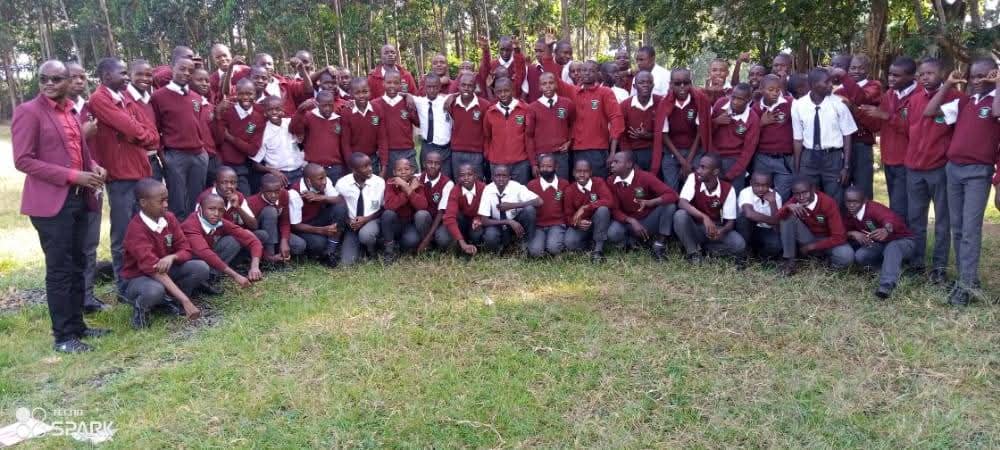 Teremi High School Alumi Association tweet media