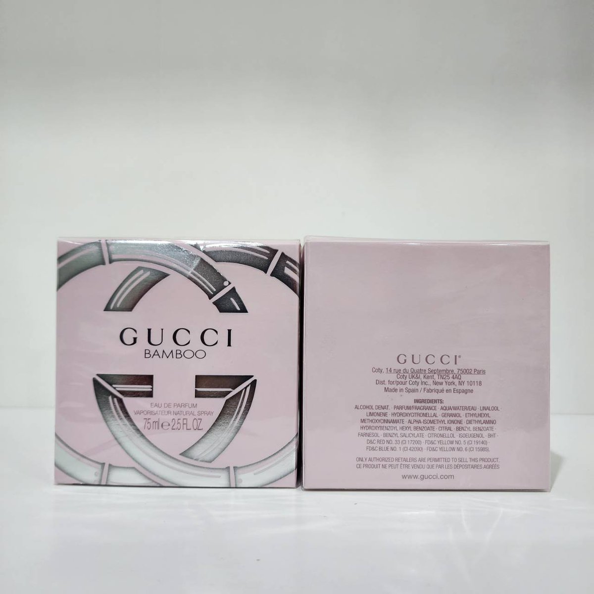 dinosaurxstore's tweet photo. กล่องซีล Gucci Bamboo EDP 75ml 

กลิ่นดอกไม้หอมสะอาดราวกับเพิ่งก้าวขาออกมาจากฝักบัว ด้วยความหอมสดชื่นเรียบง่ายของเบอร์กามอท น้ำหอมที่ใช้ง่าย หยิบจับมาฉีดเมื่อไหร่ก็สดชื่น

3,090.- Free EMS  
#dinosaurxinstock https://t.co/PltWRFKiML