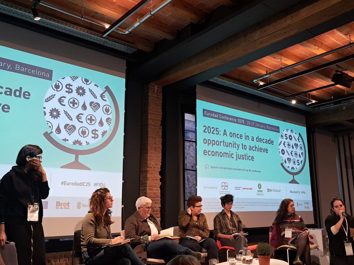 CoordiONGD's tweet photo. ➡️Junio/2025: Sevilla acogerá la Conferencia de Financiación para el Desarrollo #FfD4 

Estos días participamos en Barcelona, junto a más de 200 organizaciones sociales de todo el mundo, en la construcción de propuestas que garanticen que la #FfD4 avanza en la justicia económica https://t.co/Tu6npRFZar