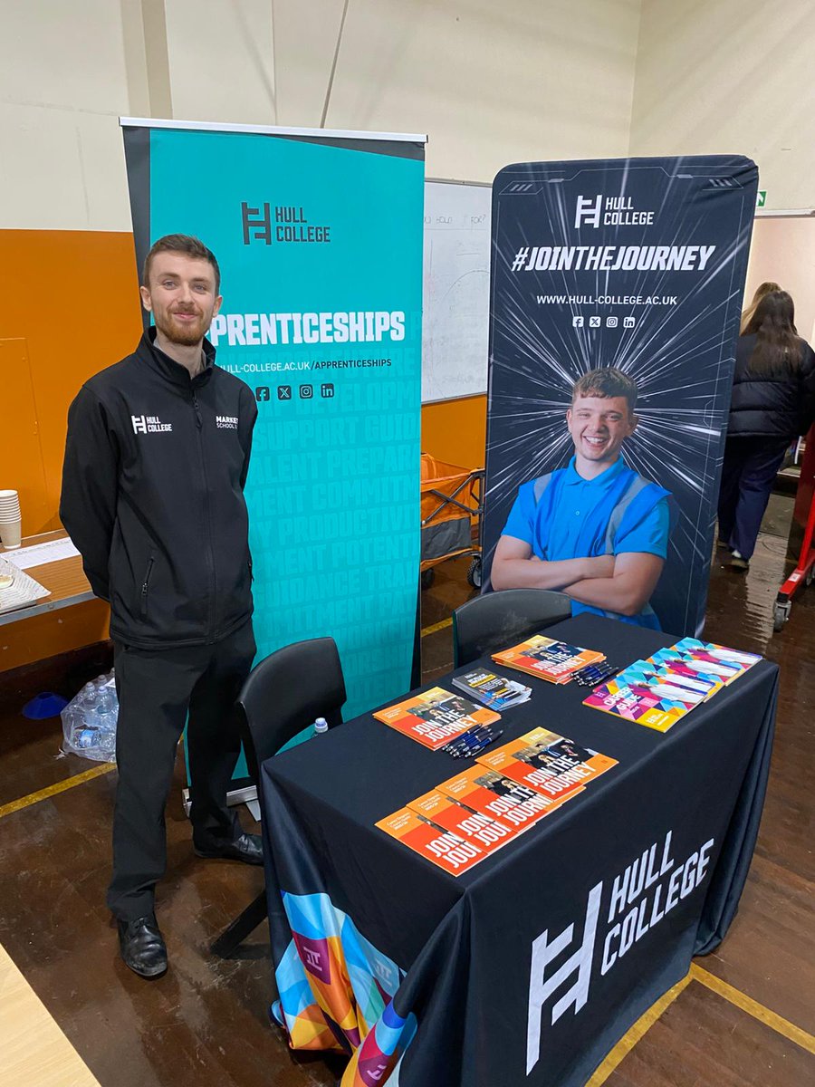 Hull College (@hullcollegegrp) on Twitter photo It was a busy week of school liaison activities last week!
โช๏ธ Year 5&6 Future First at Highlands Primary
โช๏ธ Year 11 Talk at <a href="/SMCHull/">SMCHull</a>
โช๏ธ Careers Fair at <a href="/hornseaschool/">Hornsea School</a>
โช๏ธ Year 6 Future First at <a href="/WestfieldCott/">Westfield Primary</a>
Supporting students to shape bright futures ๐ #JoinTheJourney It was a busy week of school liaison activities last week!
โช๏ธ Year 5&6 Future First at Highlands Primary
โช๏ธ Year 11 Talk at <a href="/SMCHull/">SMCHull</a>
โช๏ธ Careers Fair at <a href="/hornseaschool/">Hornsea School</a>
โช๏ธ Year 6 Future First at <a href="/WestfieldCott/">Westfield Primary</a>
Supporting students to shape bright futures ๐ #JoinTheJourney