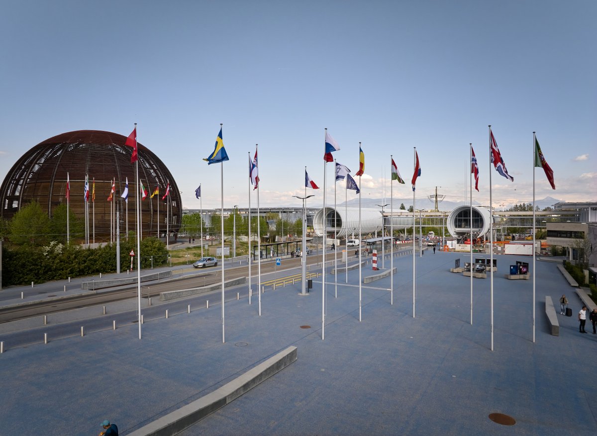 We're delighted to announce the migration of the OAPEN Library to <a href="/CERN/">CERN</a>'s Data Center!

This milestone will increase our operational efficiency &amp; reliability as vital #OAbook infrastructure for the global research community. 

Read the full press release: tinyurl.com/5728aftv