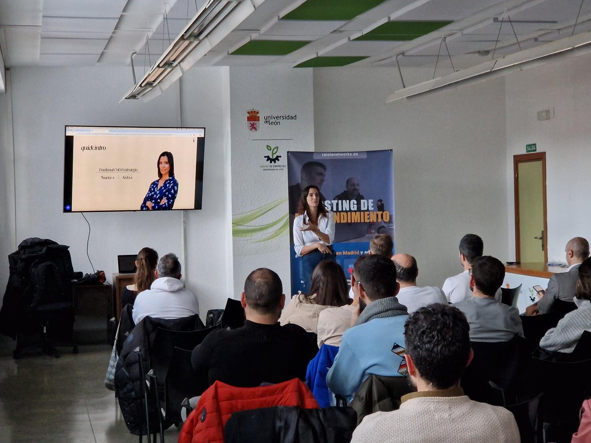 ¡Así fue la última Meetup de WordPress León en nuestro Vivero!
En esta ocasión, tuvimos el honor de contar con Noemí Carro, experta en estrategias de marketing y lanzamientos.
Gracias a todos los asistentes que una vez más llenaron nuestra Sala de Usos Múltiples
#leonesp #unileon