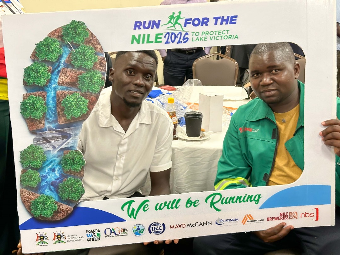 CentralRotary's tweet photo. It’s time to lace up and run for a cause! Join the movement, support the Nile, and make an impact. Get your vest for 30K and let’s do this together!  #RotaryKlaNorthMeets #RcklaCentral #RunForTheNile https://t.co/iI6PiM7AIU