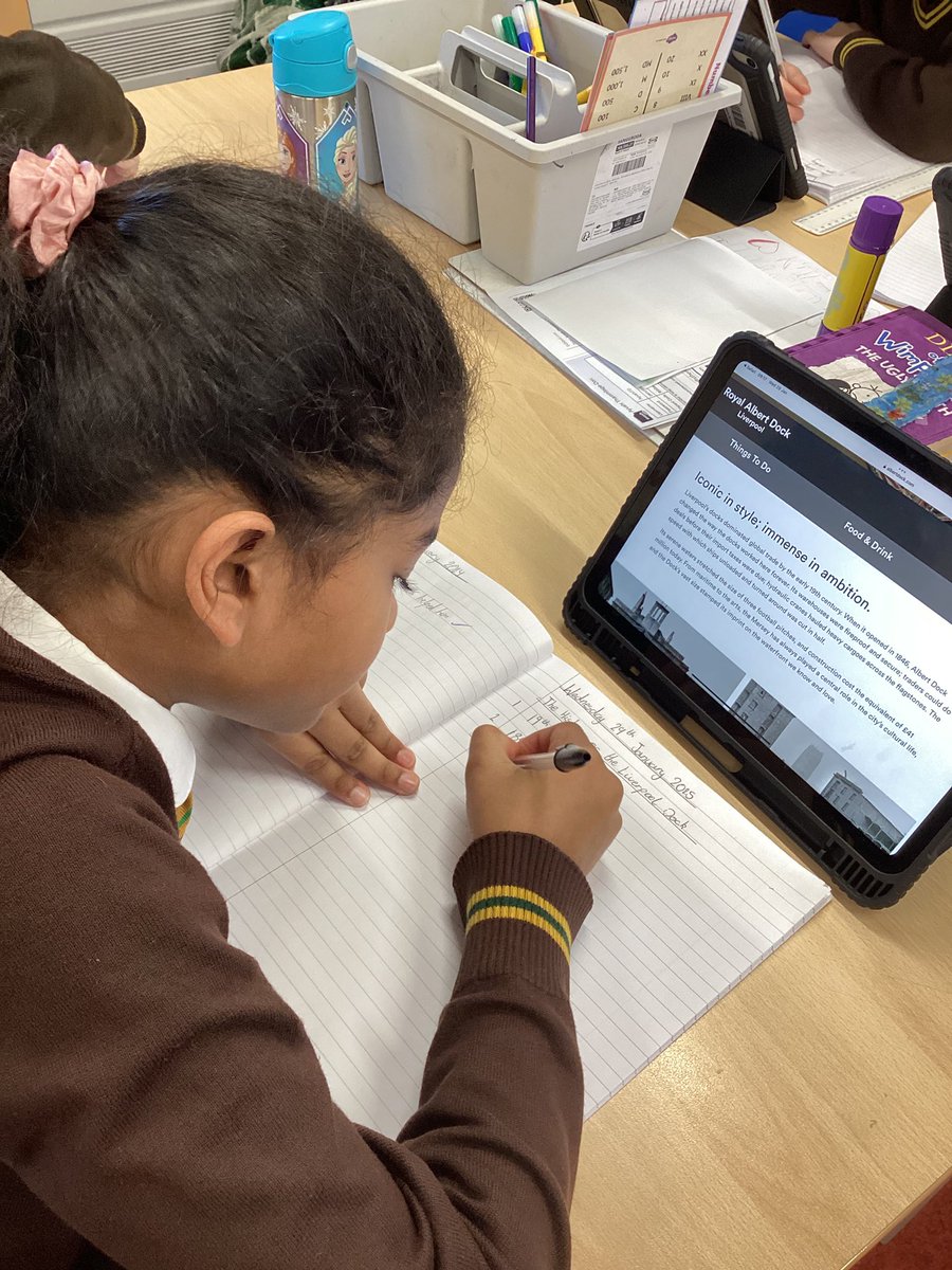 9StHerberts's tweet image. Our guided reading theme this week has been Liverpool. Today, we focused on the Albert Docks by reading a non-fiction text online! #stherbertsreading #stherbertscomputing