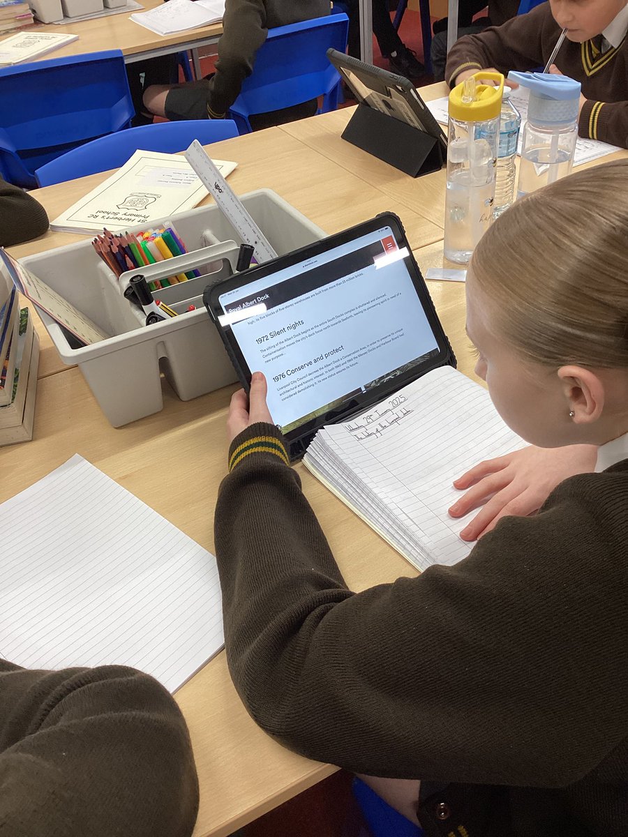 9StHerberts's tweet image. Our guided reading theme this week has been Liverpool. Today, we focused on the Albert Docks by reading a non-fiction text online! #stherbertsreading #stherbertscomputing