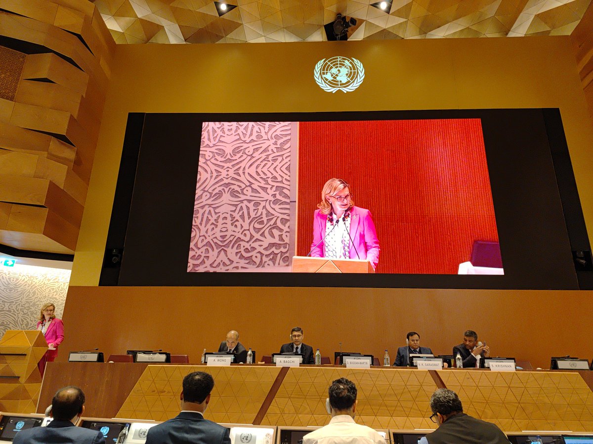 Citizen Stack (@stackcitizen) on Twitter photo "#India is a leading advocate of #DPI and has been sharing its knowledge with the world. DPI looks to the future as it looks to more innovation and more growth; all countries can create conditions that can scale DPIs." <a href="/ITUSecGen/">Doreen Bogdan-Martin</a> <a href="/ITU/">Intāl Telecommunication Union</a> <a href="/IndiaUNGeneva/">India at UN, Geneva</a> <a href="/Product_nation/">ProductNation/iSPIRT</a> "#India is a leading advocate of #DPI and has been sharing its knowledge with the world. DPI looks to the future as it looks to more innovation and more growth; all countries can create conditions that can scale DPIs." <a href="/ITUSecGen/">Doreen Bogdan-Martin</a> <a href="/ITU/">Intāl Telecommunication Union</a> <a href="/IndiaUNGeneva/">India at UN, Geneva</a> <a href="/Product_nation/">ProductNation/iSPIRT</a>