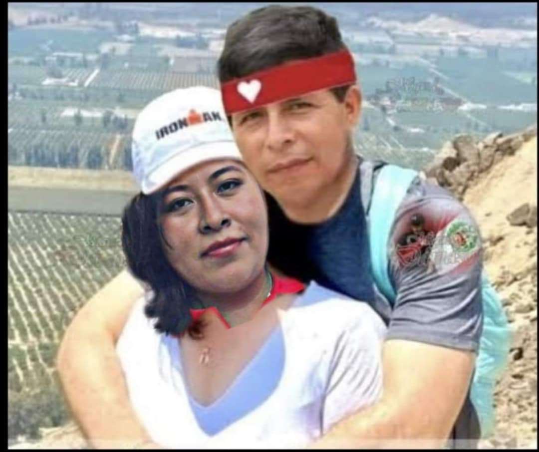 Daroxin28's tweet photo. @PitucadeBarrio2 El tan solo verlos juntos entrando a tu telo pasado media noche... ese chiste se contó solo, pues allí hubo entierro jajajajajajaa entierro del pájaro bobo. https://t.co/pG17JGiJ6y