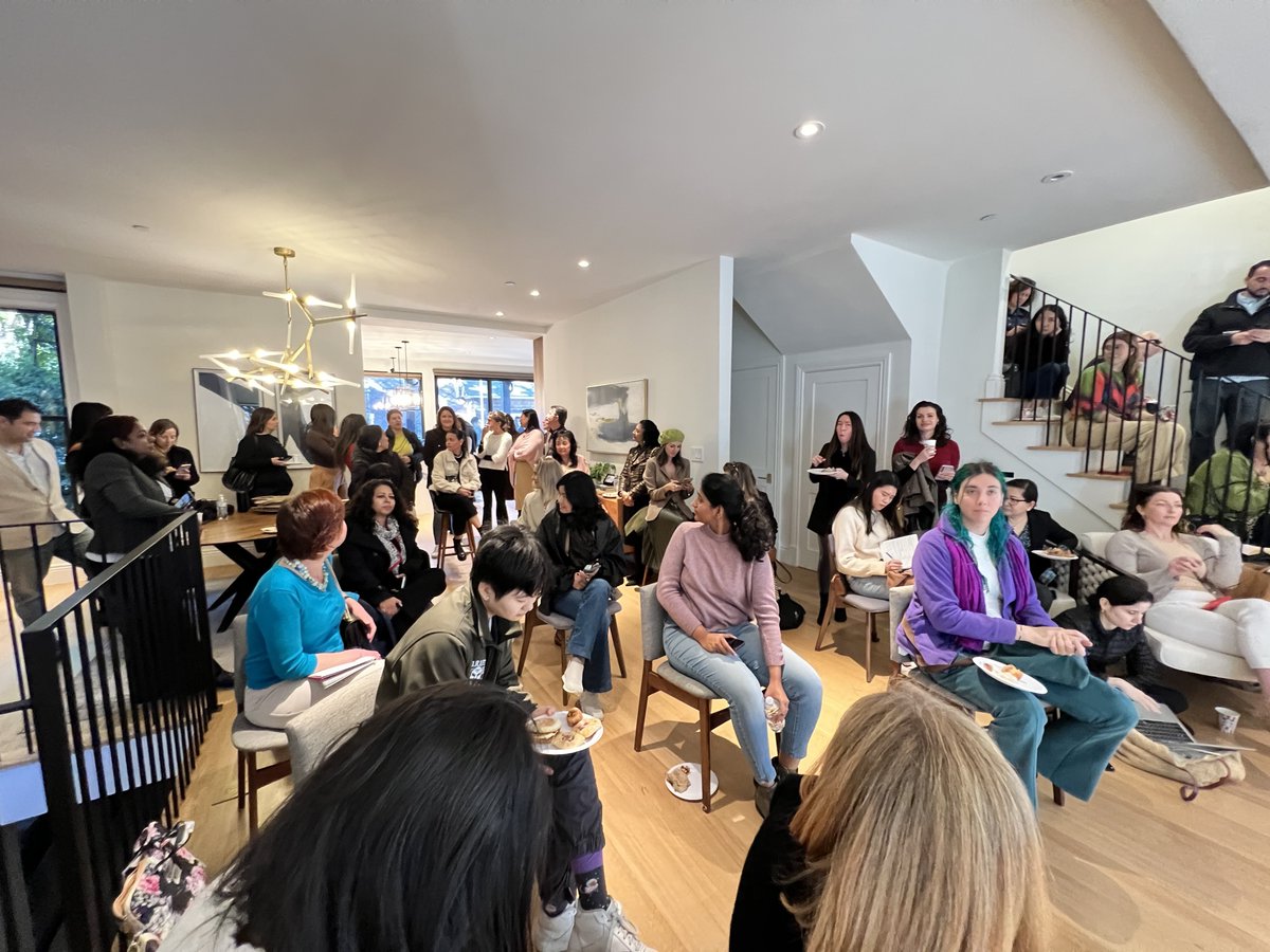 JLLSpark's tweet photo. Last week JLL Spark Chief of Staff Sonia El-Sherif participated on a panel discussion at the Women in AI New Year Breakfast hosted by Women Founders Bay. 

#AI #PropTech #CRE https://t.co/SM4cGX6sbs