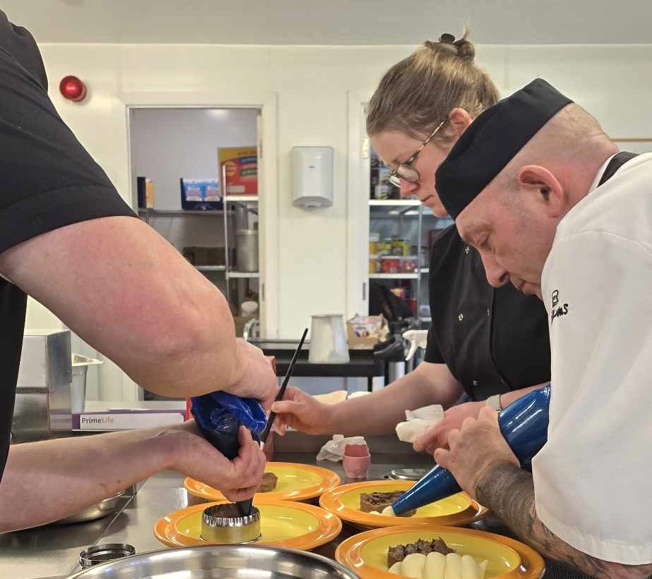 PrimeLife tweet media