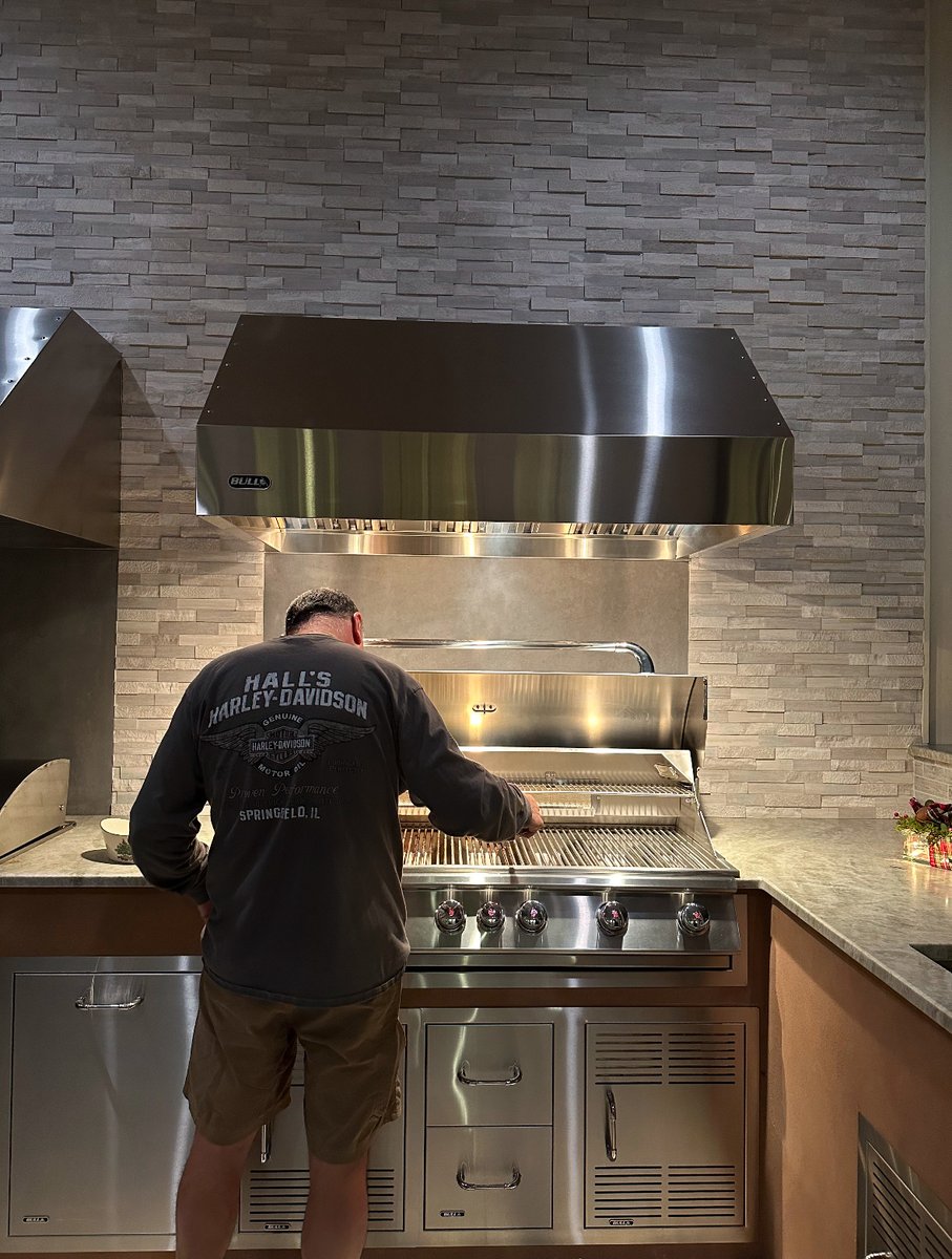 BULL Outdoor tweet media