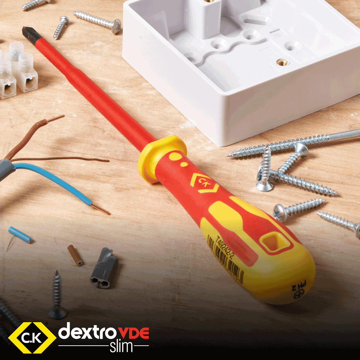 DextroVDE Slim Screwdrivers 🪛 
designed with a slim shaft for effortless access to recessed screws without compromising insulation. VDE-approved ✅ 

Explore the full range at your local C.K stockist!

🔎Product Code: T49242