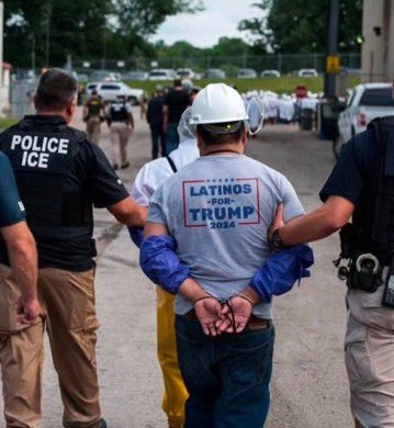 DBrown99944's tweet image. #LatinosForTrump 😅