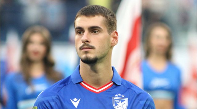 FenerliYazan's tweet image. Yağız Sabuncuoğlu: St. Etienne ve Premier Lig&apos;den bir takım da Mimovic&apos;i istiyordu. Jose Mourinho faktörü ile transfer tamamlandı. Dün Acun Ilıcalı da oyuncu tarafını arayarak ikna etti ve transfer bitti.

Sports Digitale