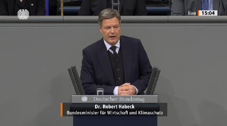 "Wenn die Union in dieser wichtigen Frage gemeinsam mit der AfD abstimmt, in welcher Frage soll sie denn dann nicht mehr mit der AfD abstimmen?" <a href="/roberthabeck/">Robert Habeck</a> weist in der Regierungserklärung auf den absehbaren historischen Dammbruch im Deutschen Bundestag hin.