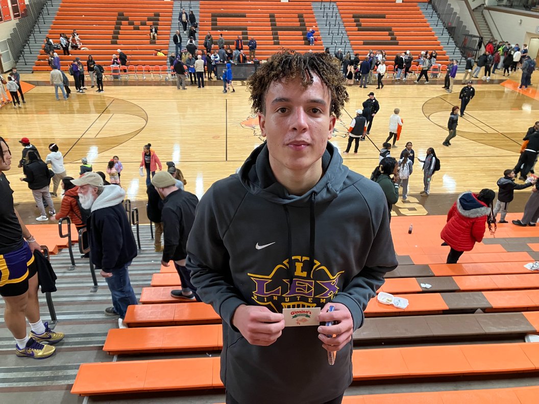 .<a href="/trellhughess/">Latrell Hughes</a> of <a href="/lexington_bball/">Lex Minutemen Bball</a> made a "HECK OF A PLAY" in Tuesday's, 84-64, win over Mansfield Sr.
Latrell had an incredible stat line: 7 assists (of teams 19), 6 pts, 5 rebs &amp; 3 steals!

Lex now all alone in first place in the OCC, and can clinch a share of the title Friday