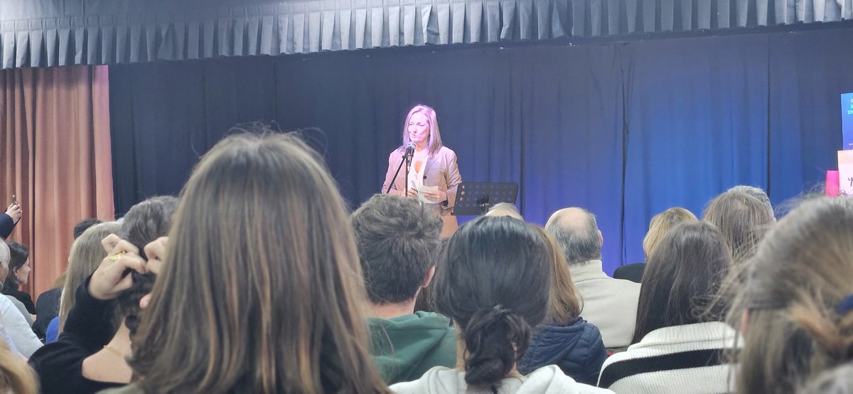 Luisa Sánchez tweet media