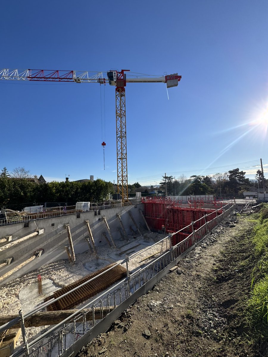 Location de banches en île de France

#Ilonmateriel #banche #sécurité #beton #chantier #batiment #btp #construction #coffrage #voile #kalıp #materielbtp #grosoeuvre #grue #vinç #France #Paris #perpignan #formwork