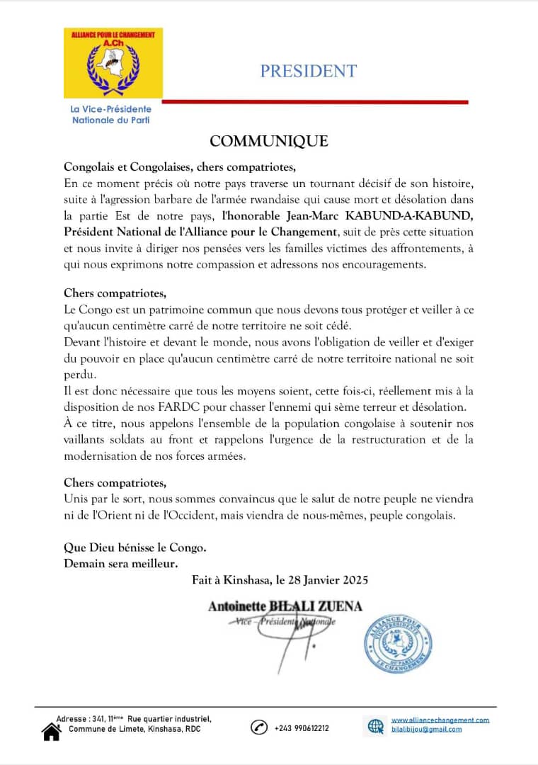 DanielMuka20350's tweet photo. 🚨🚨🚨
Le parti politique https://t.co/nhXxt4zQjJ donne sa position officielle.
Le Pr @kabund_jmkkrock suit de près cette situation et nous invite à diriger nos pensées vers les victimes des affrontements.
 Il ajoute que notre salut ne viendra ni de l'orient ni de l'occident. https://t.co/etrgei3Jai