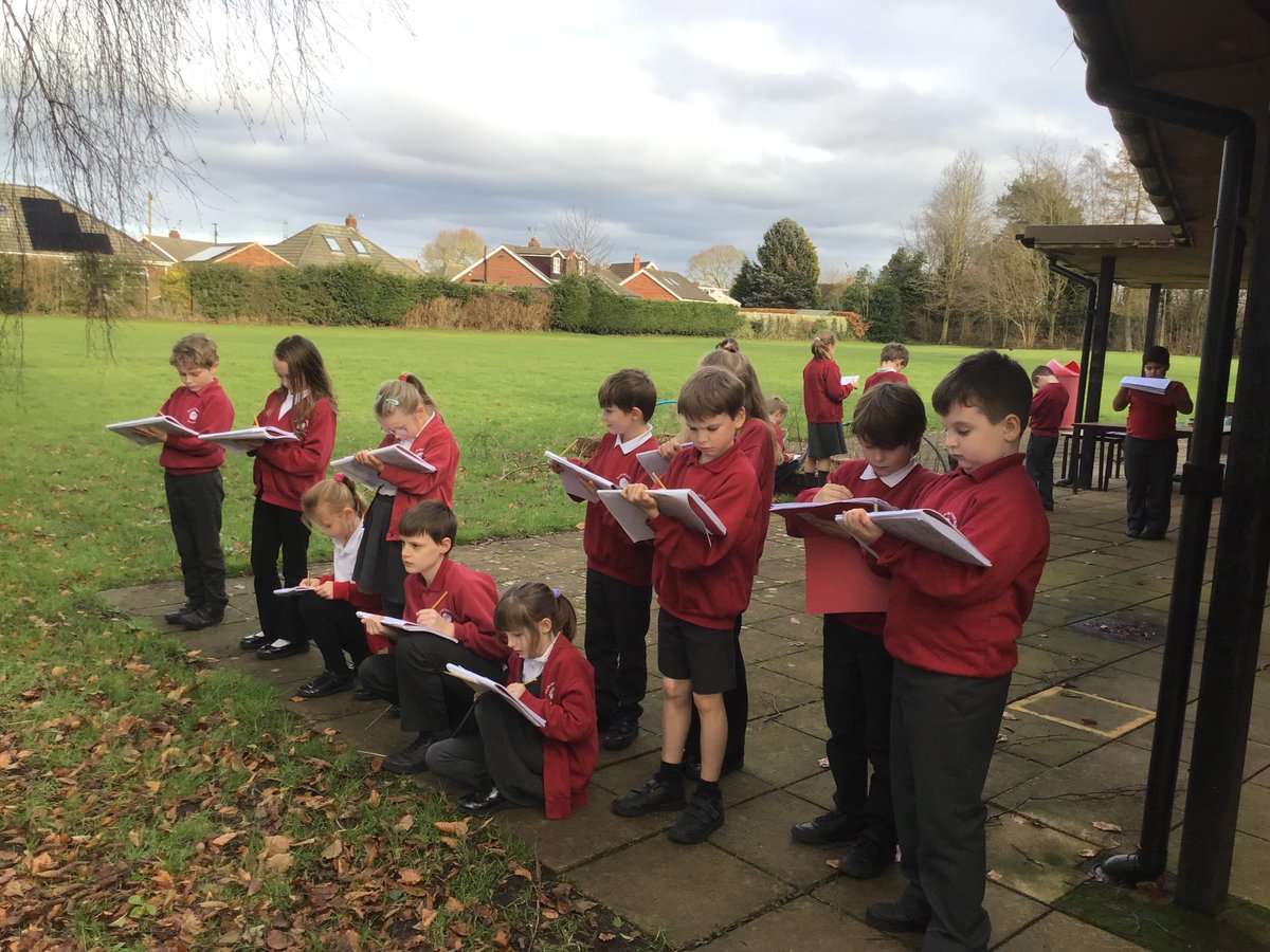 RalphBPSch_York's tweet photo. Class 6, enjoyed sketching the different habitats they found on our school grounds.  #RBPSScience https://t.co/YMhUy7c6ln
