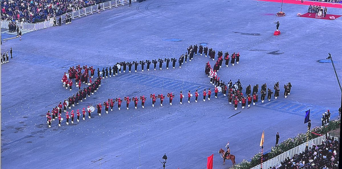 ImPuspendra14's tweet photo. 𝐁𝐞𝐚𝐭𝐢𝐧𝐠 𝐑𝐞𝐭𝐫𝐞𝐚𝐭 𝐂𝐞𝐫𝐞𝐦𝐨𝐧𝐲 𝟐𝟎𝟐𝟓 🇮🇳🇮🇳
 
‘कर्त���तव्य पथ’ https://t.co/whHdfShgYW