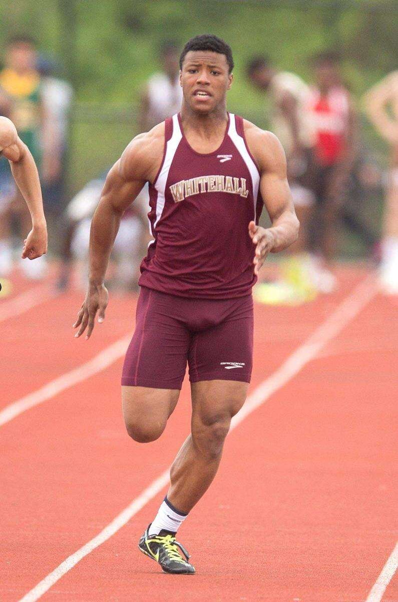 Predamame's tweet image. Saquon Barkley, track athlete. 

100m - 10.90
Shot put - 46'2.5" (14.08m)
High jump - 6'0" (1.83m)