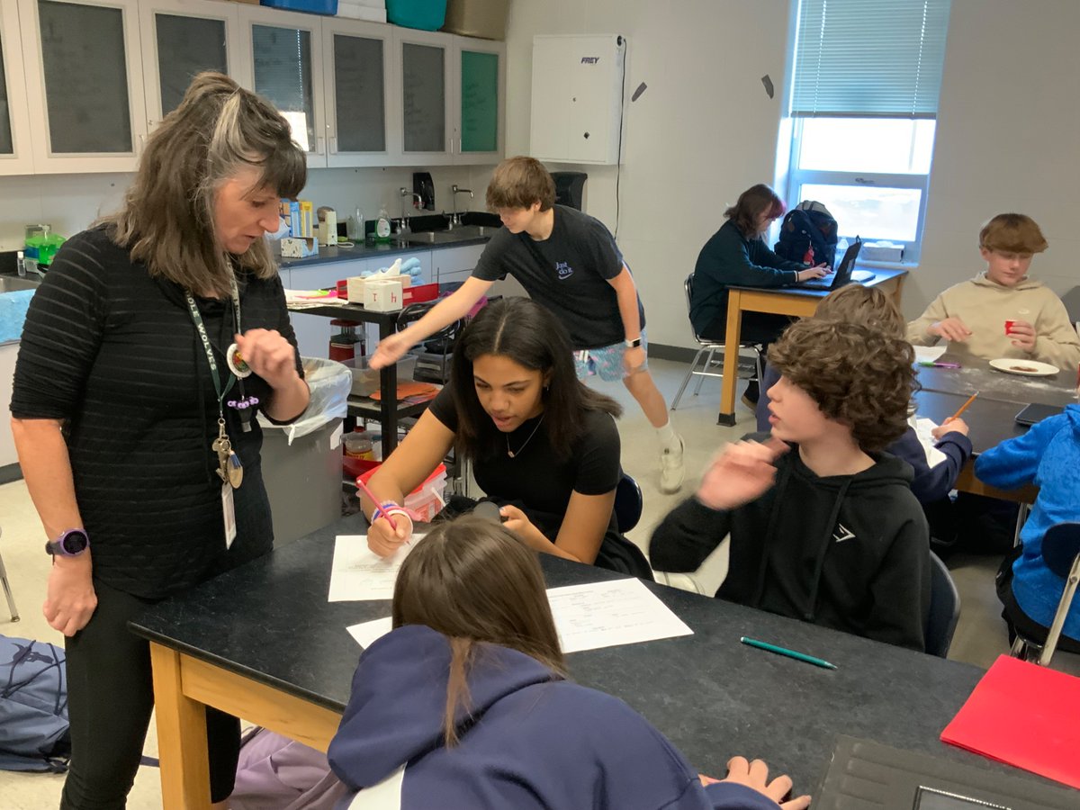 Mrs. Buhr @ SMS (@abuhr_wsms) on Twitter photo Love any opportunity to get in classrooms and see the hard work our students and teachers are doing. 7th grade science and math students were engaged and excited about learning in Mrs. Petzall and Mrs. Cherry’s classes! <a href="/WSMSwolves/">WSMS Wolves</a> #ThePack #SMSWolves Love any opportunity to get in classrooms and see the hard work our students and teachers are doing. 7th grade science and math students were engaged and excited about learning in Mrs. Petzall and Mrs. Cherry’s classes! <a href="/WSMSwolves/">WSMS Wolves</a> #ThePack #SMSWolves
