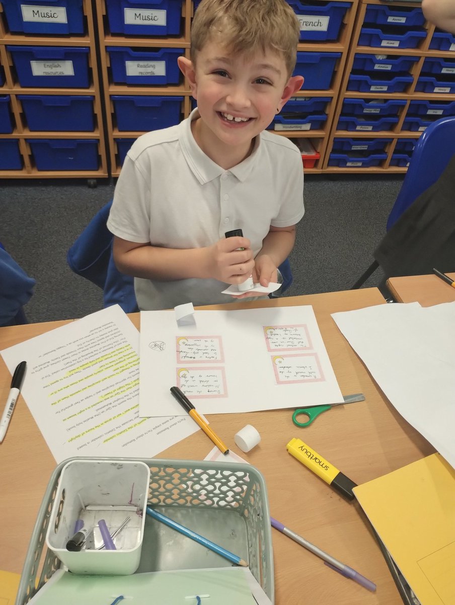 latimerprimary's tweet image. Class KA are creating a fact card about Ramadan and Eid as part of our RE learning. The children have learnt some amazing facts! #LatimerRE