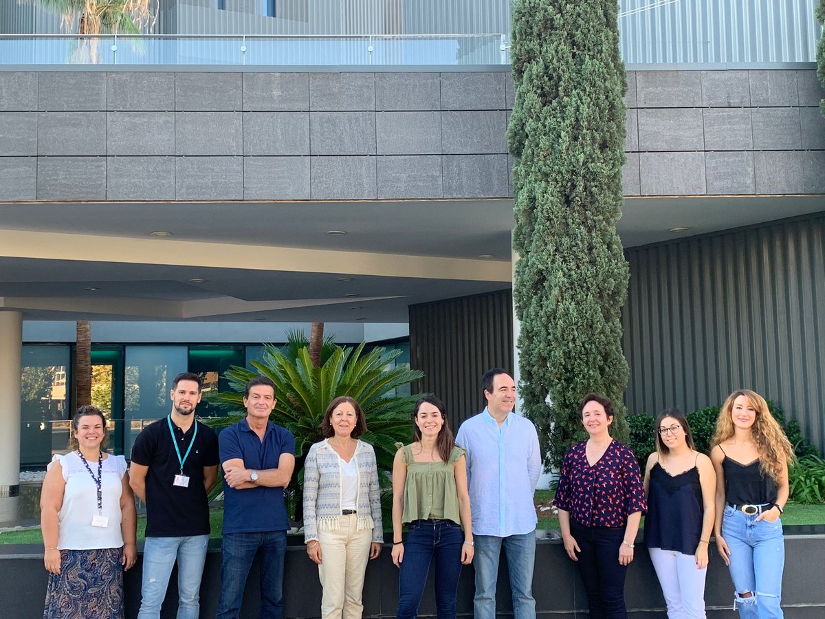 🐐 ¿Sabías que la leche de cabra fermentada contribuye a la recuperación de la #anemia por deficiencia de hierro? 

🥛 Un estudio #UGR concluye que este lácteo tiene interés científico como nueva aproximación al tratamiento de la enfermedad

Conoce más ➡️ sl.ugr.es/lechecabraanem…