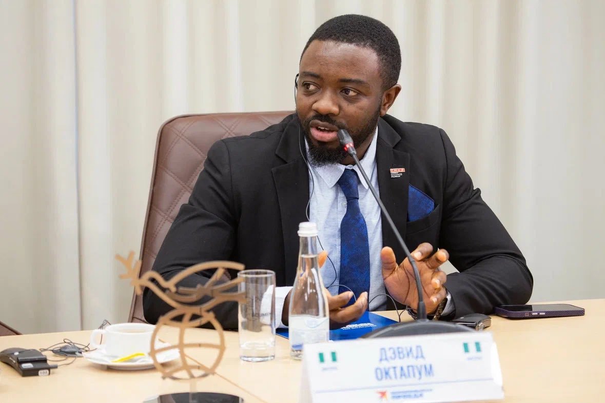 🔉The West infringing on the sovereignty of some African nations, placing harsh economic sanctions on defiant #African nations, and even influencing domestic politics has pushed most African nations to seek alternative partners outside the continent. 

By <a href="/DavidOkpatuma/">David Okpatuma</a>